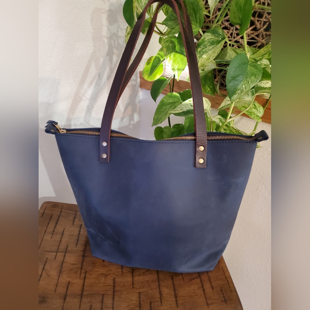 Portland Leather Deep Water Medium Tote - Picture 3 of 16